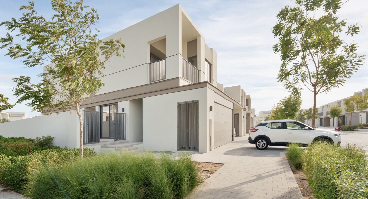 A modern villa street in Dubai